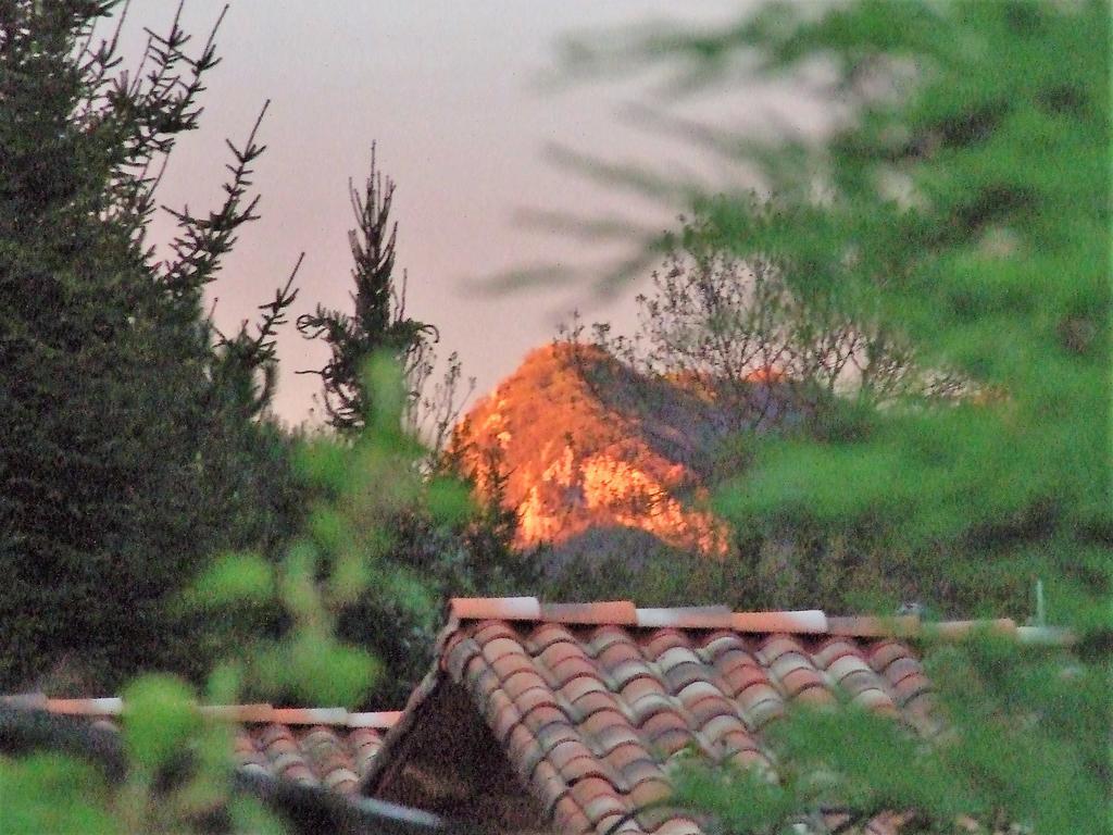 Le Rouge Robin Vila Fougax-et-Barrineuf Exterior foto